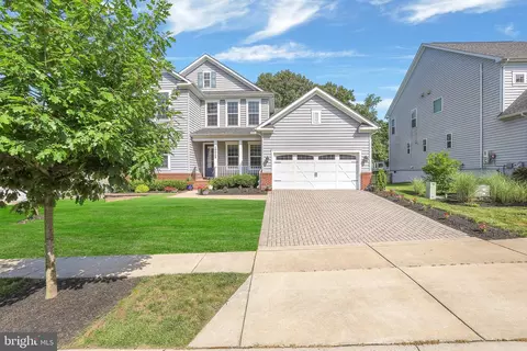 Exterior - 10058 Rowan Ln, Laurel, MD 20723 photo 2 of 11