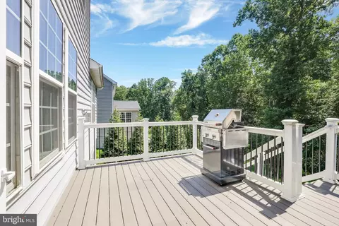 Exterior - 10058 Rowan Ln, Laurel, MD 20723 photo 3 of 11
