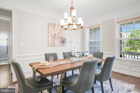 Dining - 10058 Rowan Ln, Laurel, MD 20723 photo 6 of 8