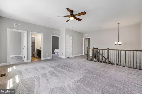 Entry Way - 10058 Rowan Ln, Laurel, MD 20723 photo 19 of 27