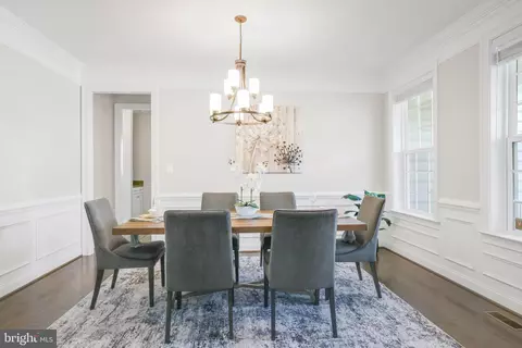 Dining - 10058 Rowan Ln, Laurel, MD 20723 photo 7 of 8