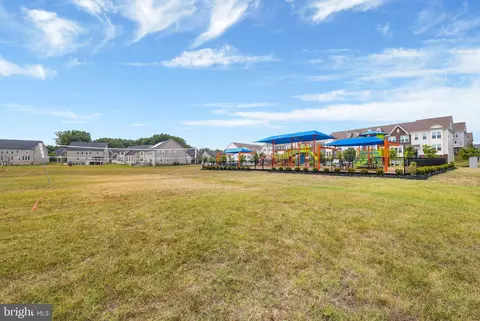 Exterior - 10058 Rowan Ln, Laurel, MD 20723 photo 11 of 11