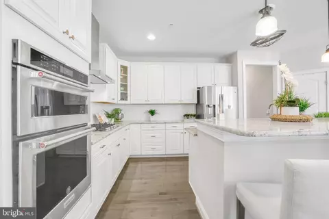 Kitchen - 10058 Rowan Ln, Laurel, MD 20723 photo 2 of 4