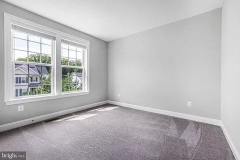 Bedroom - 10058 Rowan Ln, Laurel, MD 20723 photo 15 of 17