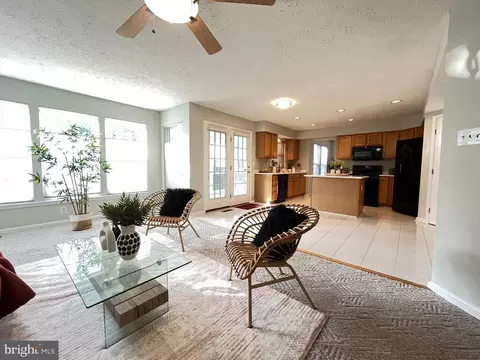 Living - 9532 Chaton Rd, Laurel, MD 20723 photo 3 of 3