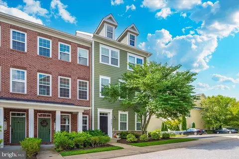 5721 Rosanna Pl, Ellicott City, MD 21043