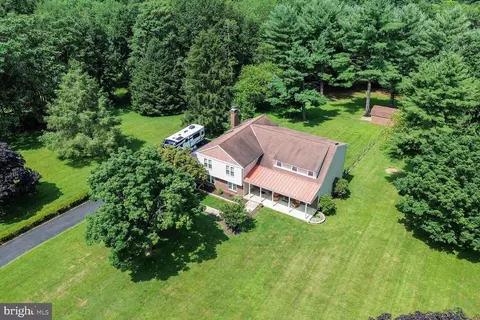 2642 Wynfield Rd, West Friendship, MD 21794