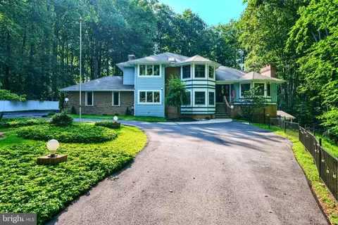 8971 Furrow Ave, Ellicott City, MD 21042
