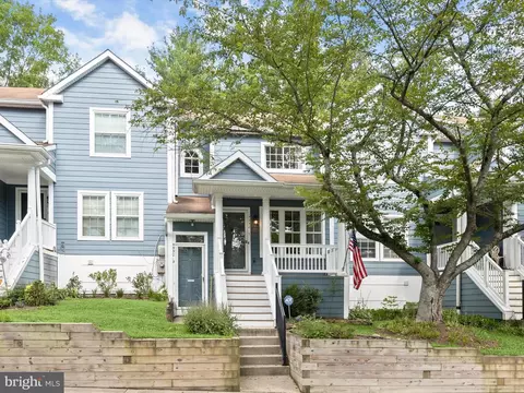4950 Dorsey Hall Dr #7, Ellicott City, MD 21042