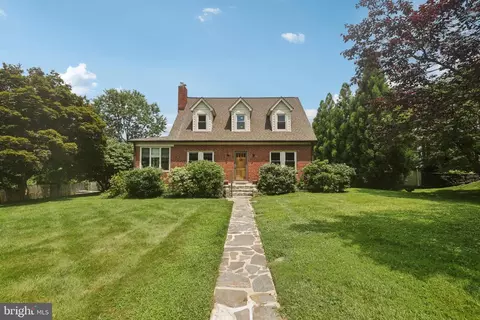4019 Hunt Ave, Ellicott City, MD 21043