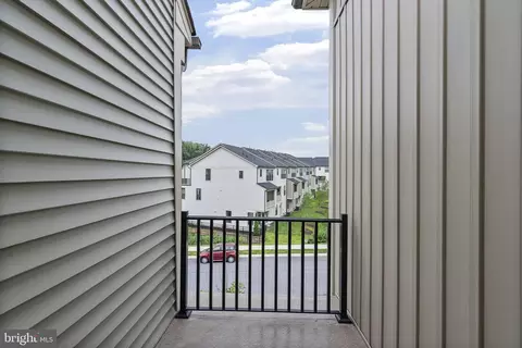 7429 Plainview Ter, Columbia, MD 21044 photo 42