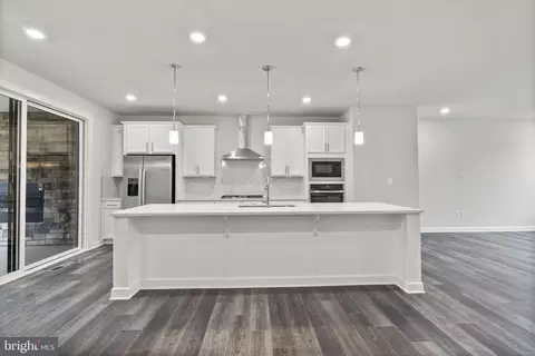 7429 Plainview Ter, Columbia, MD 21044 photo 7