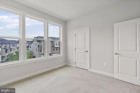 7429 Plainview Ter, Columbia, MD 21044 photo 39