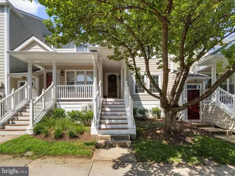 4870 Dorsey Hall Dr #5, Ellicott City, MD 21042