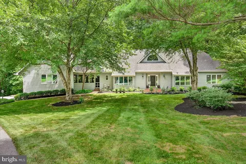 7220 Tall Pine Way, Clarksville, MD 21029
