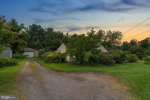 6278 Montgomery Rd, Elkridge, MD 21075