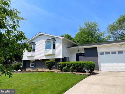 10331 Lombardi Dr, Ellicott City, MD 21042