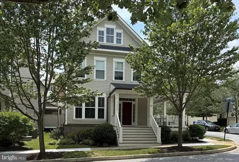 7782 Water St, Fulton, MD 20759