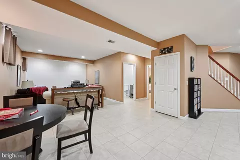 Entry Way - 8612 Saddleback Pl, Laurel, MD 20723 photo 10 of 11