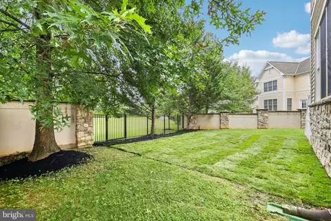 Exterior - 8612 Saddleback Pl, Laurel, MD 20723 photo 11 of 15