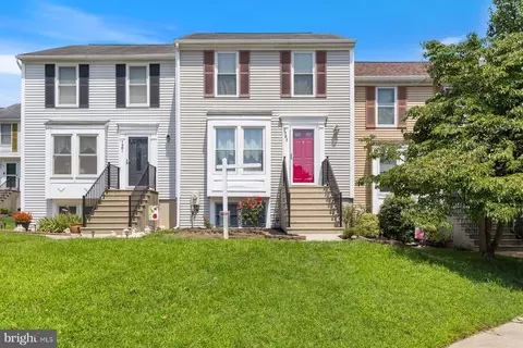 7983 Millstream Ct, Elkridge, MD 21075