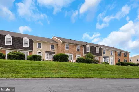 9075 N Laurel Rd #L, Laurel, MD 20723 photo 2