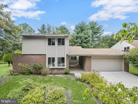 8989 Wetbanks Ct, Columbia, MD 21045