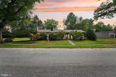 10117 Pasture Gate Ln, Columbia, MD 21044