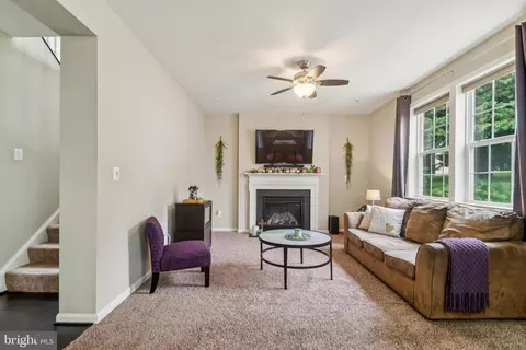6215 Mill River Ct, Hanover, MD 21076 photo 5