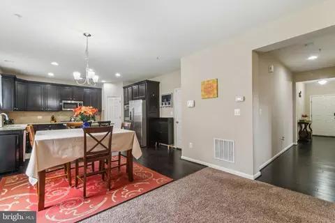 6215 Mill River Ct, Hanover, MD 21076 photo 8