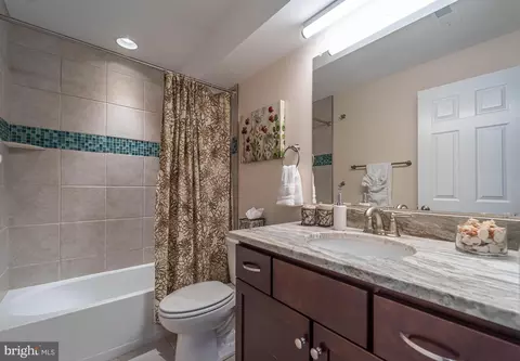 Bath - 8676 Pine Rd, Jessup, MD 20794 photo 4 of 4
