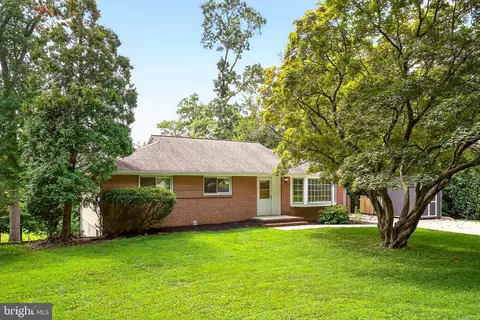 5141 Bonnie Acres Dr, Ellicott City, MD 21043