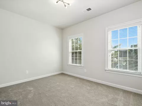Bedroom - 11480 Iager Blvd, Fulton, MD 20759 photo 6 of 11