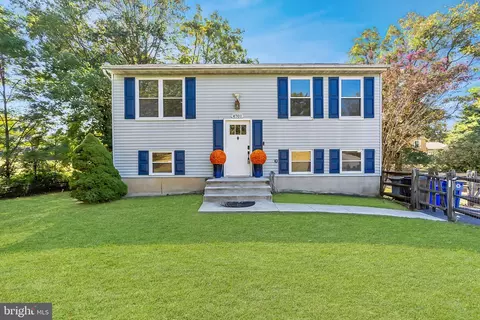 4701 Hale Haven Dr, Ellicott City, MD 21043