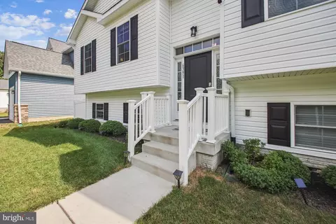 6391 Norris St, Hanover, MD 21076