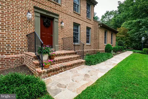 2803 Woodsdale Rd, Glenwood, MD 21738
