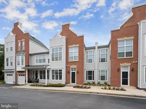 10822 Warfield Pl #102, Columbia, MD 21044