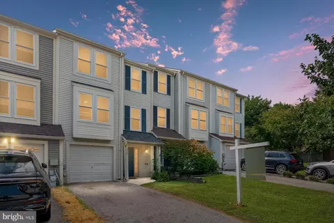6404 Autumn Gold Ct, Columbia, MD 21045