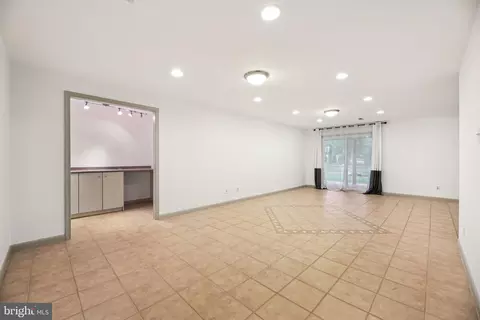 9321 Spring Water Path, Jessup, MD 20794 photo 35