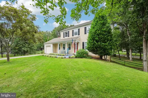 9321 Spring Water Path, Jessup, MD 20794 photo 2