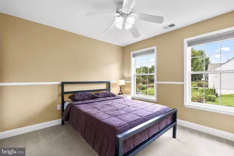 Bedroom - 8537 Willow Wisp Ct, Laurel, MD 20723 photo 4 of 7