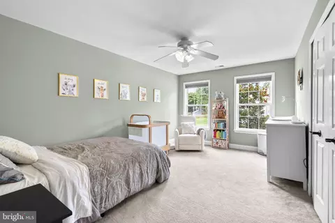 Bedroom - 8537 Willow Wisp Ct, Laurel, MD 20723 photo 5 of 7
