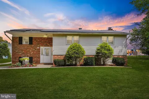 10962 Rum Cay Ct, Columbia, MD 21044