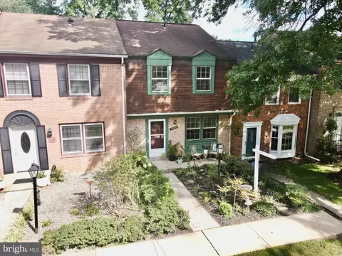 5824 Humblebee Rd, Columbia, MD 21045