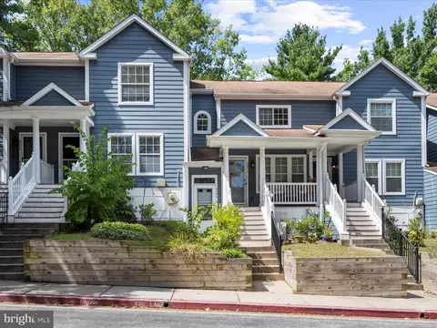 4950 Dorsey Hall Dr #6, Ellicott City, MD 21042
