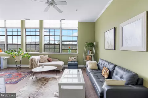 3700 College Ave #301, Ellicott City, MD 21043