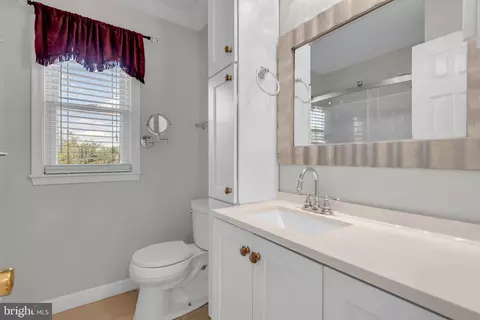 9306 Queens Post Ct NE, Laurel, MD 20723 photo 19