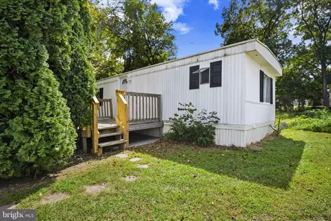 8030 Keeton Rd, Elkridge, MD 21075