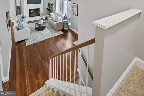 Entry Way - 6383 Shadowshape Pl, Columbia, MD 21045 photo 5 of 5