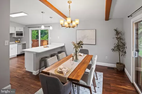 Dining - 6383 Shadowshape Pl, Columbia, MD 21045 photo 1 of 2